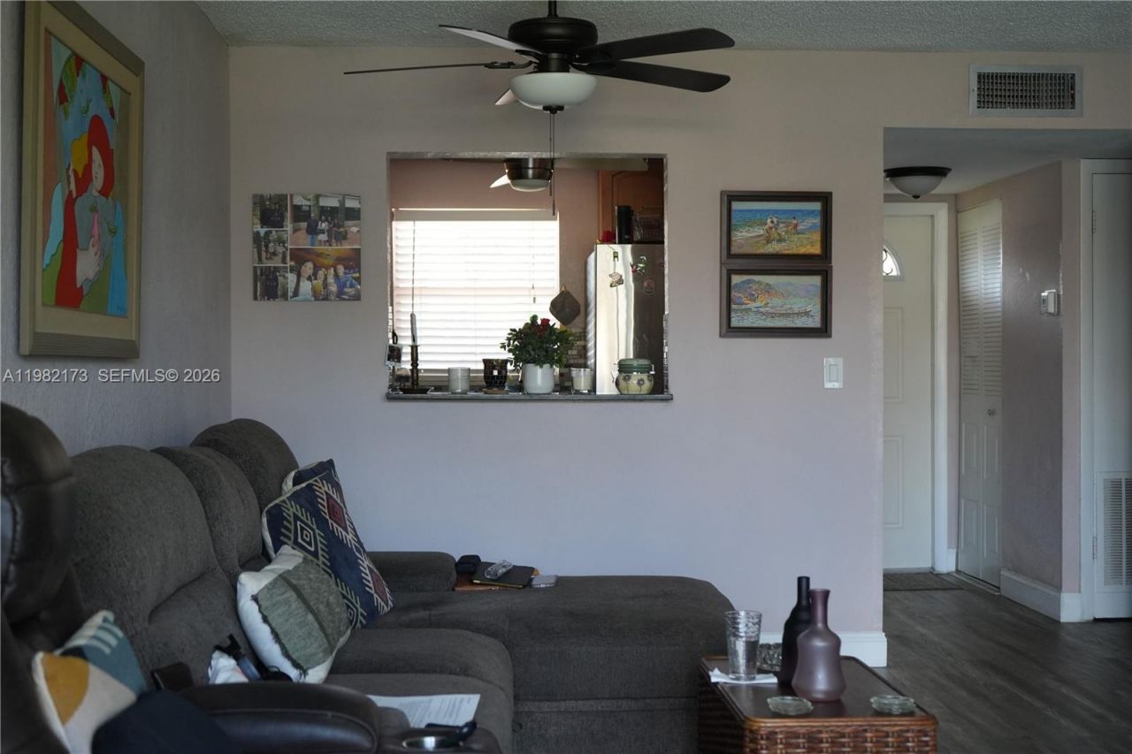 9900 Sunrise Lakes Blvd, Unit 107, Sunrise, FL 33322 Photo