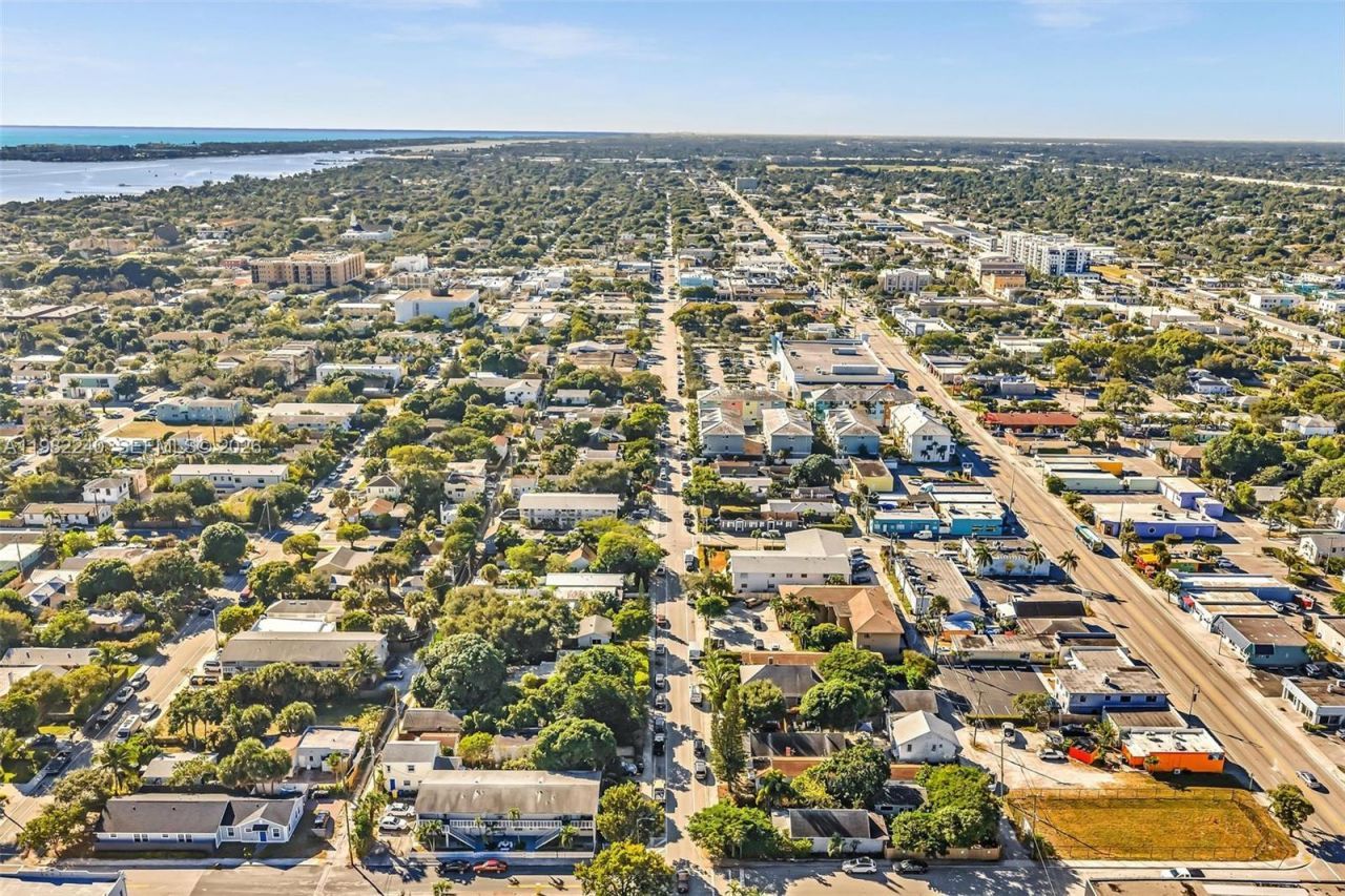 424 N J St, Lake Worth, FL 33460 Photo