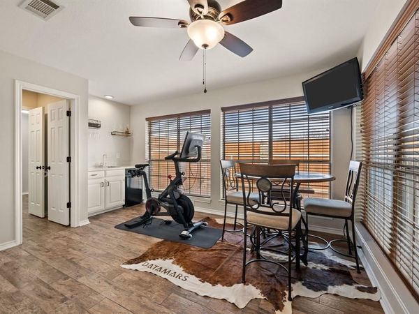 139 Runaway Bay Drive, Runaway Bay, TX 76426