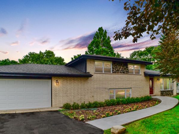 20W309 S Frontage Road , Lemont, IL 60439