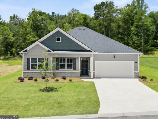 801 Pelham Way, Locust Grove, GA 30248