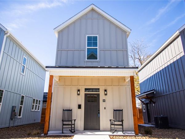 648 W Price Avenue , Springdale, AR 72764