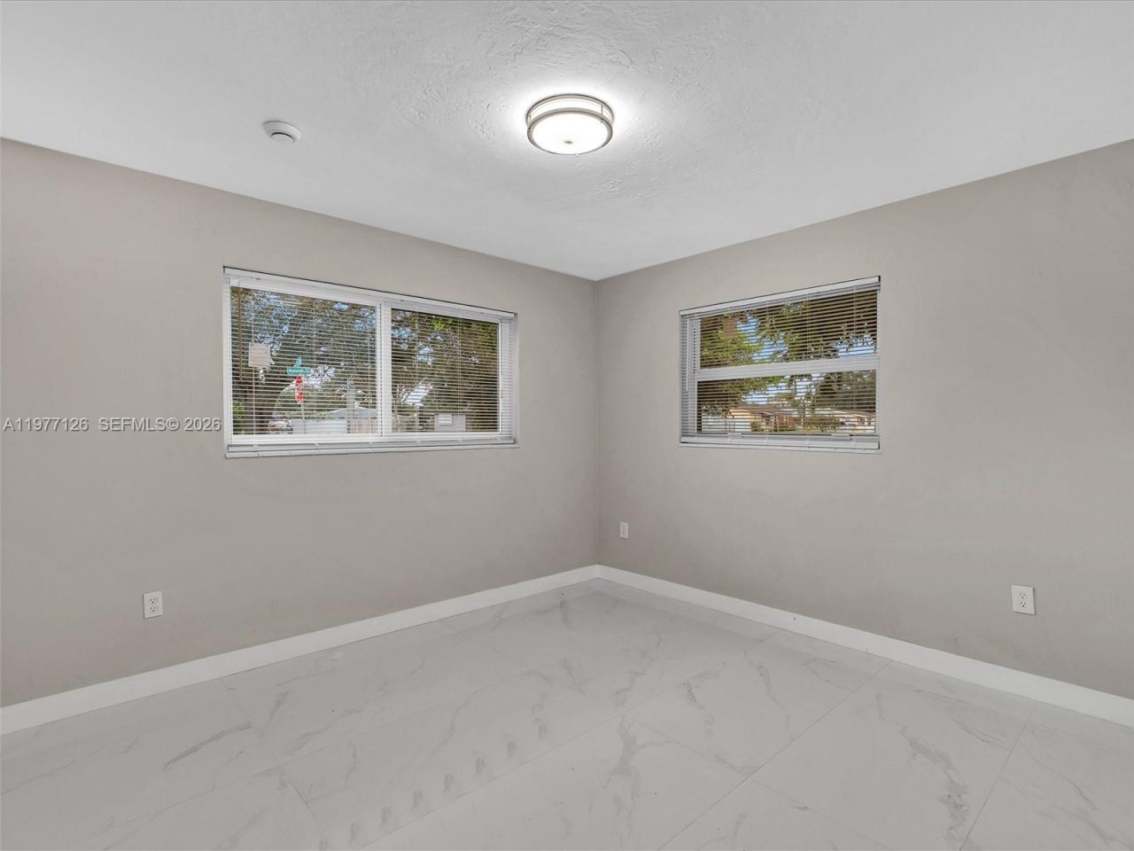 6800 Raleigh St , Hollywood, FL 33024 Photo