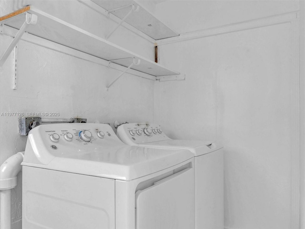 6800 Raleigh St , Hollywood, FL 33024 Photo