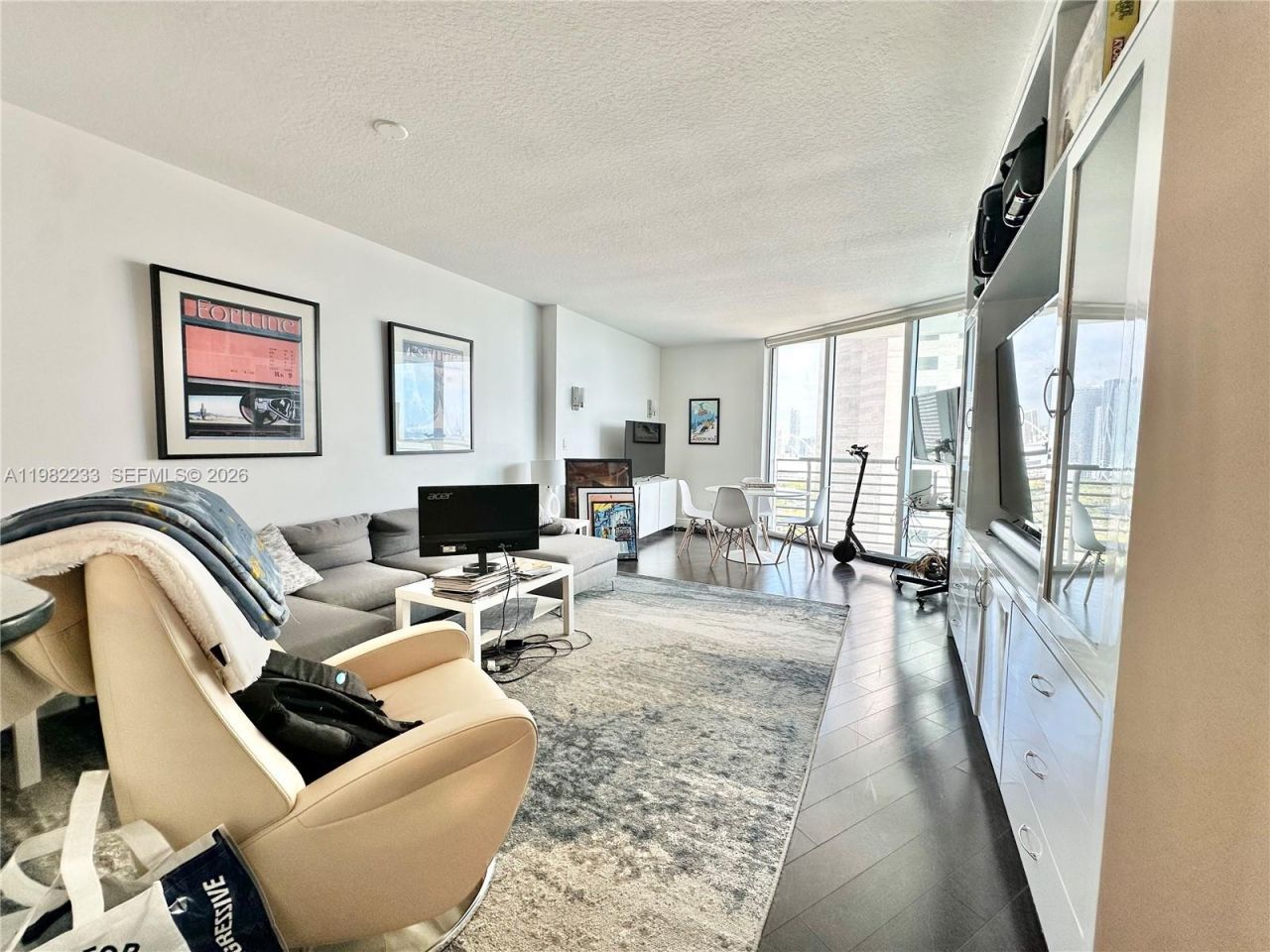 335 S Biscayne Blvd , Unit 2702, Miami, FL 33131 Photo