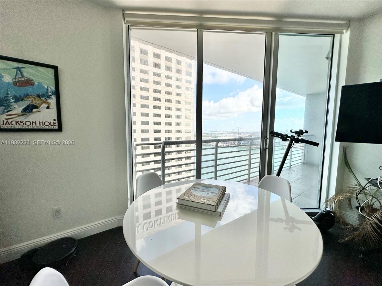 335 S Biscayne Blvd , Unit 2702, Miami, FL 33131 Photo