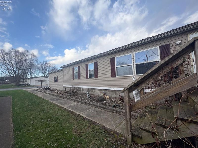 6 Macintosh, Norwalk, OH 44857 Photo 1