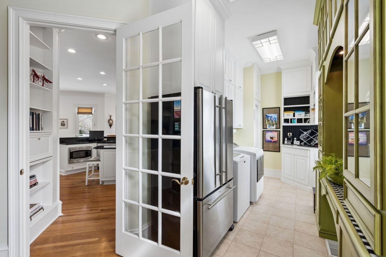 1663 Omni Boulevard Photo 29