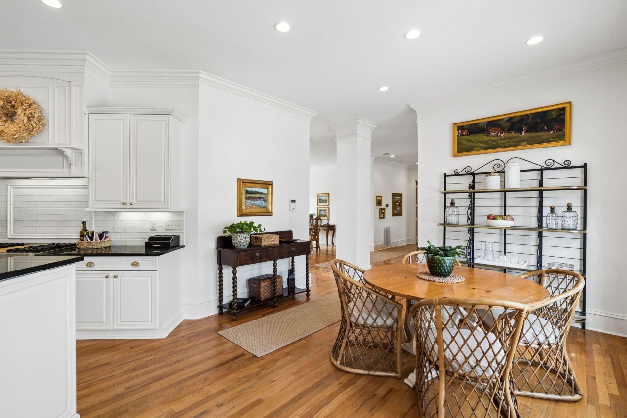 1663 Omni Boulevard Photo 31