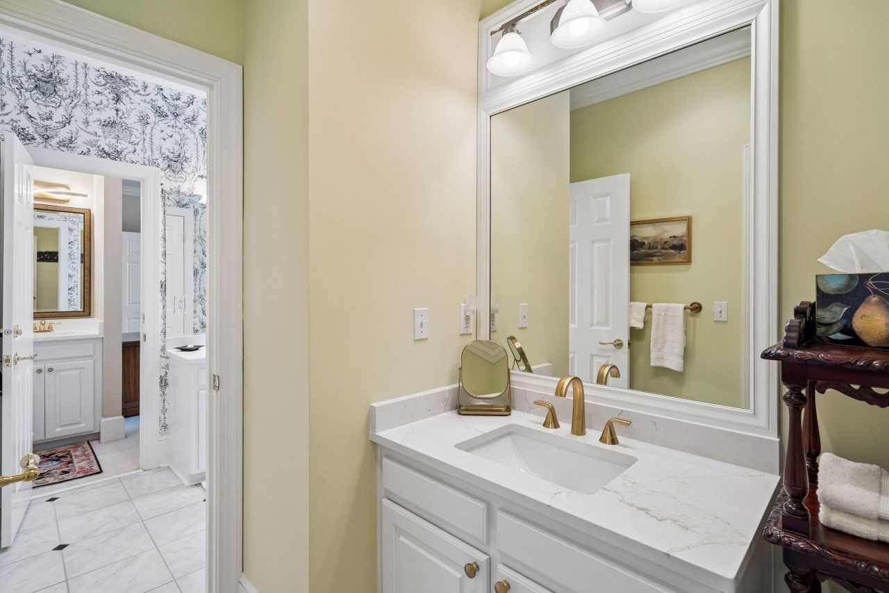 1663 Omni Boulevard Photo 48