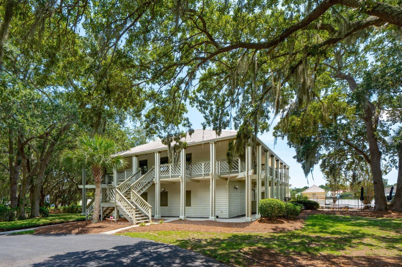 1663 Omni Boulevard Photo 64