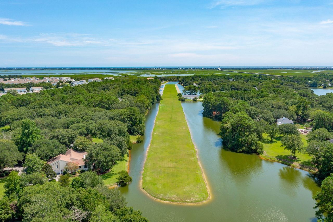 1663 Omni Boulevard Photo 68