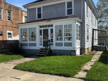 175 W OHIO Avenue, Sebring, OH 44672