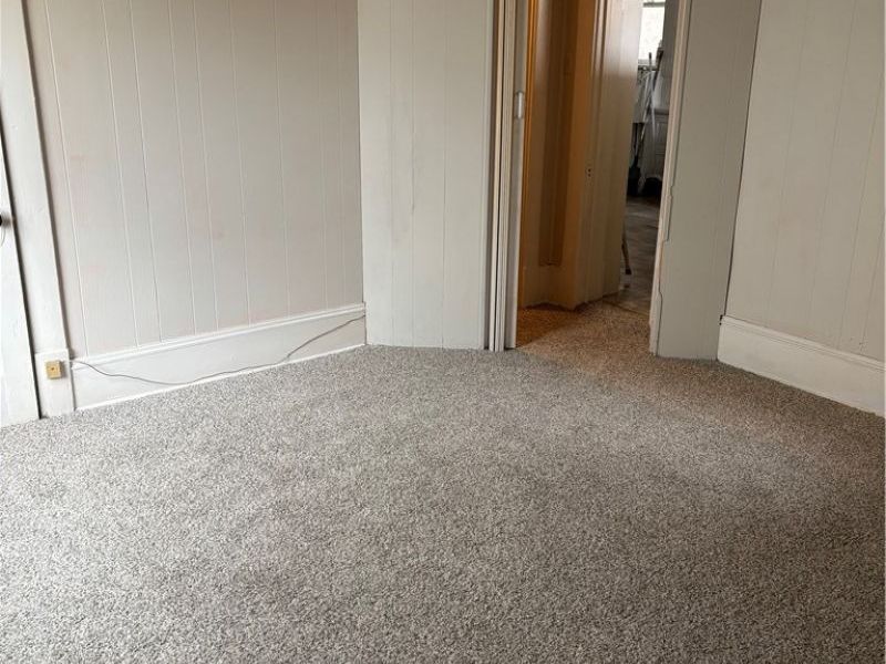 175 W OHIO Avenue, Sebring, OH 44672 Photo 5