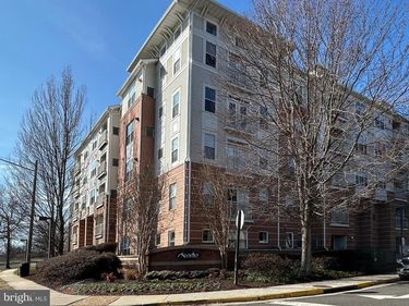 9480 VIRGINIA CENTER BOULEVARD, Unit 11, VIENNA, VA 22181