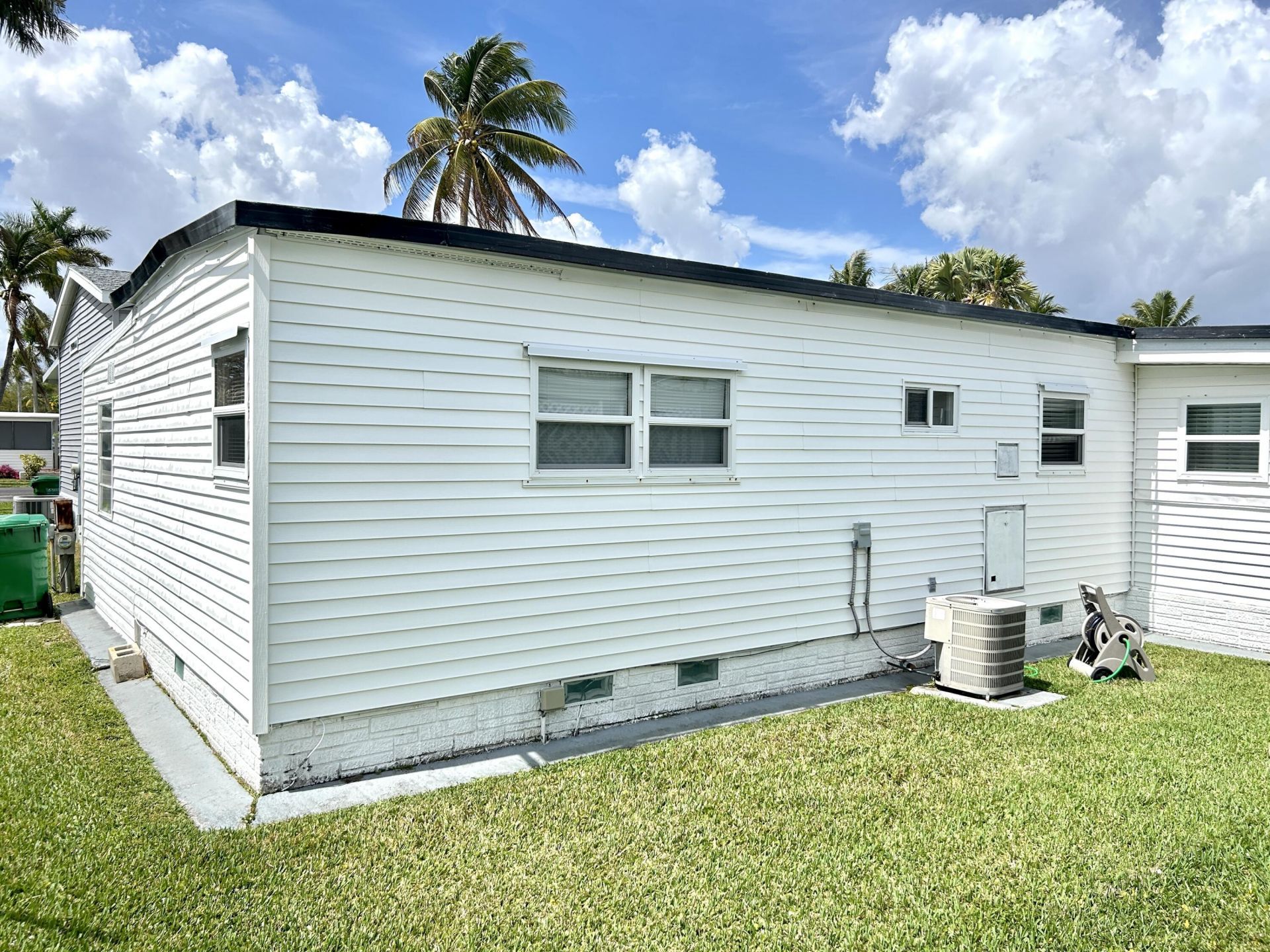 3240 State Street, Hollywood, FL 33021 Photo