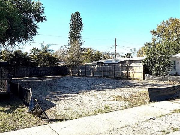 2126 43RD AVENUE N, ST PETERSBURG, FL 33714