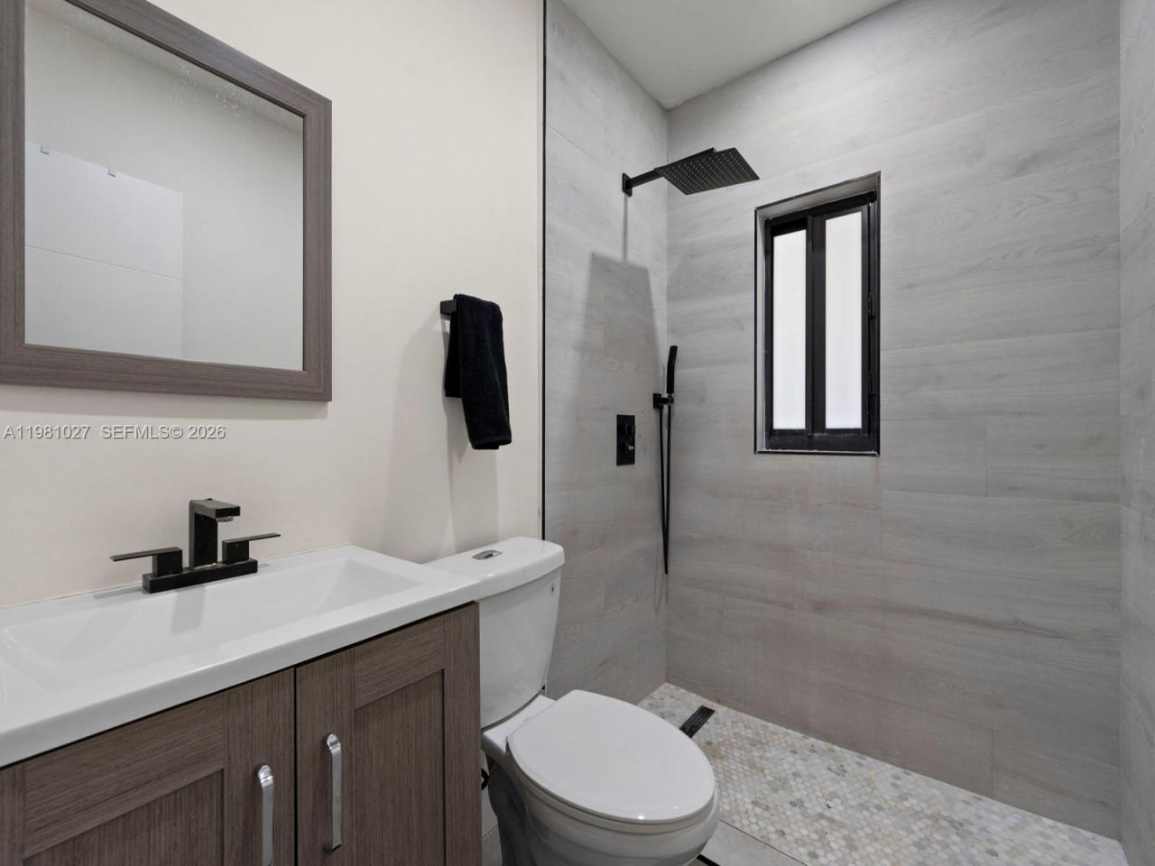 252 E 36th St, Hialeah, FL 33013 Photo