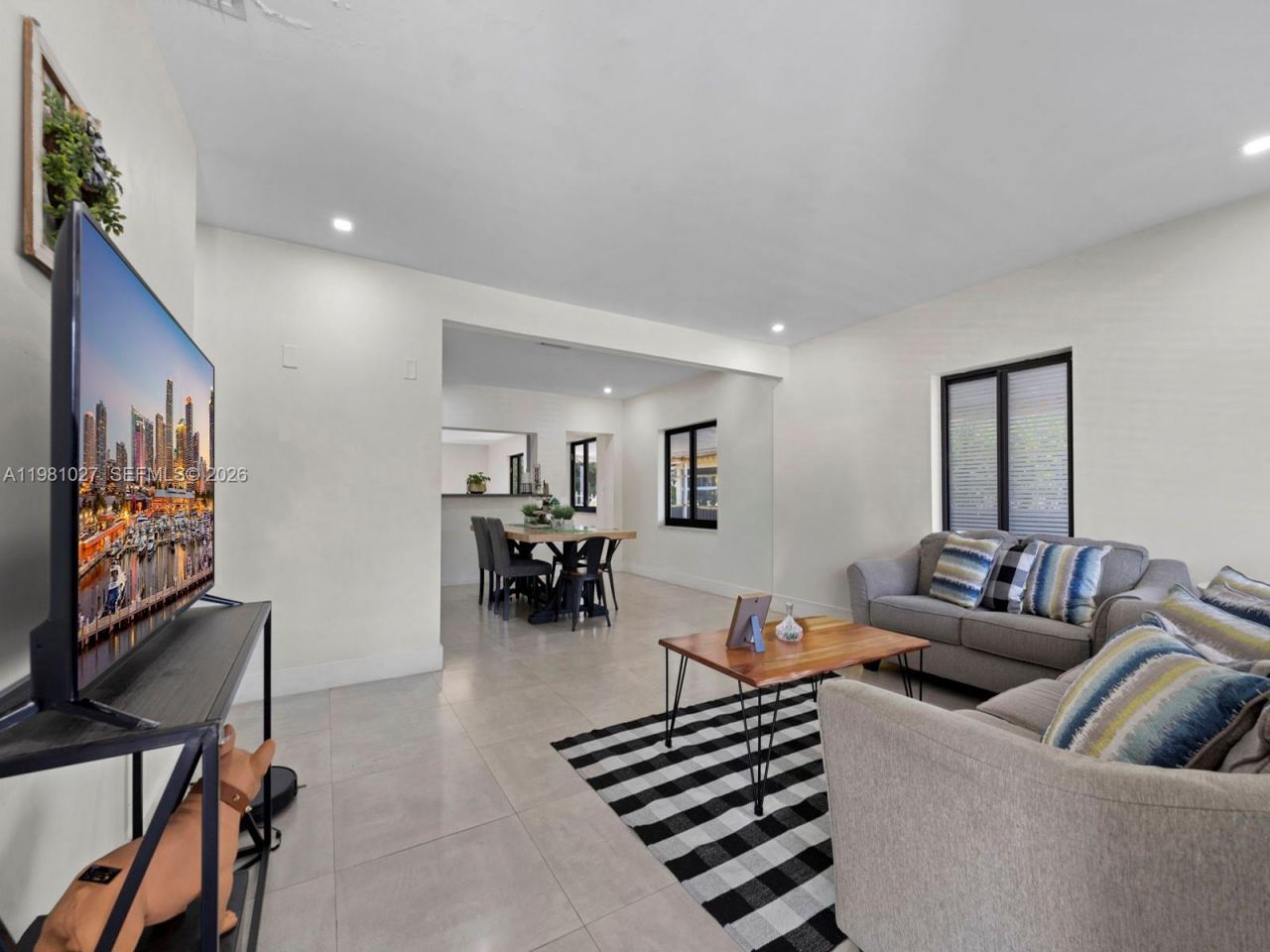 252 E 36th St, Hialeah, FL 33013 Photo