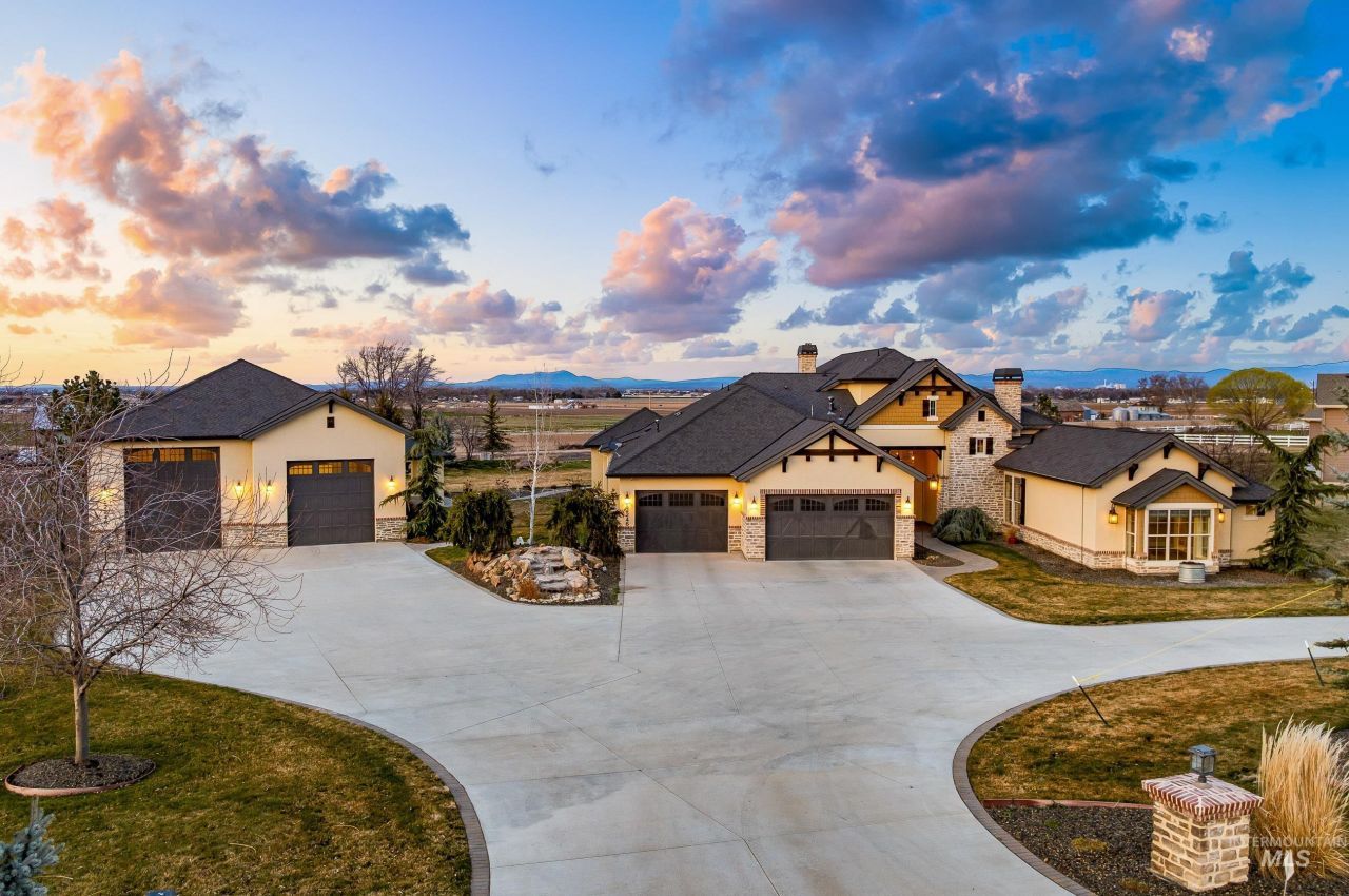 12246 Rivendell Ct, Nampa, ID 83686 Main Photo