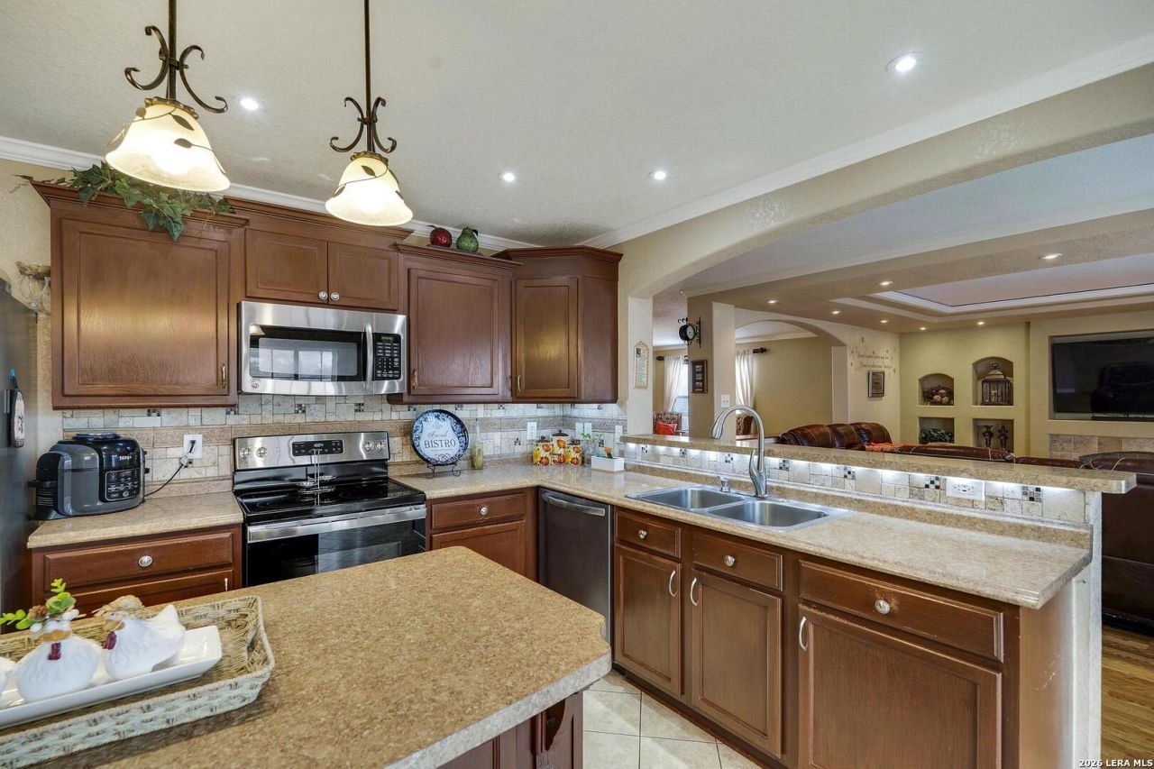 7926 Arabian Cove, San Antonio, TX 78244 Main Photo