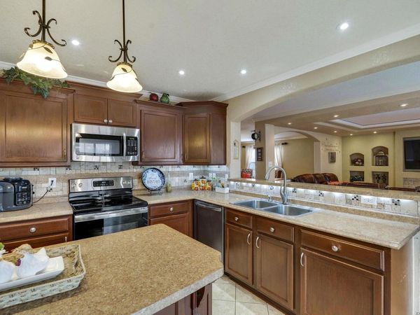 7926 Arabian Cove, San Antonio, TX 78244