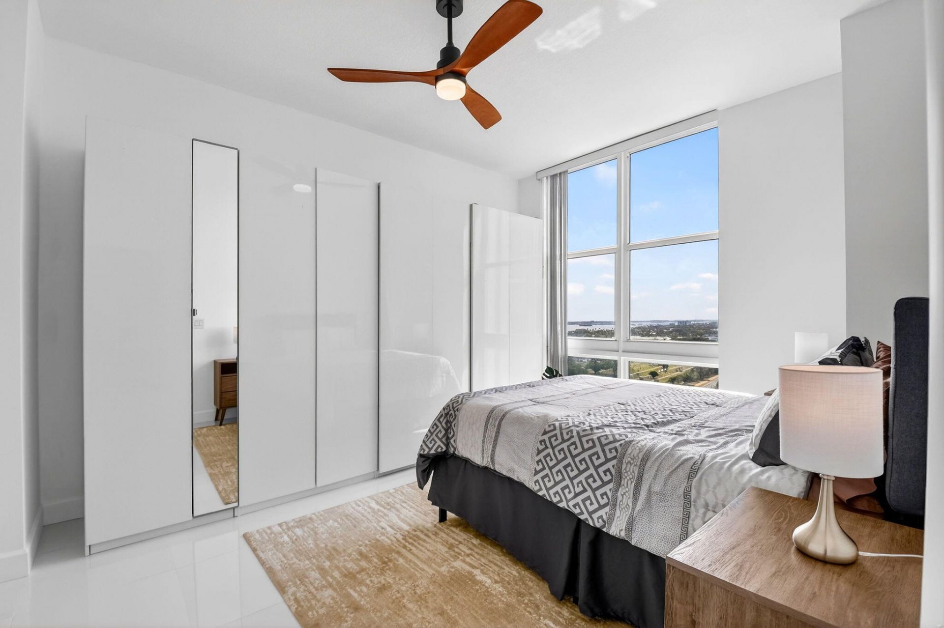 550 Okeechobee Boulevard, Unit Lph-07, West Palm Beach, FL 33401 Photo