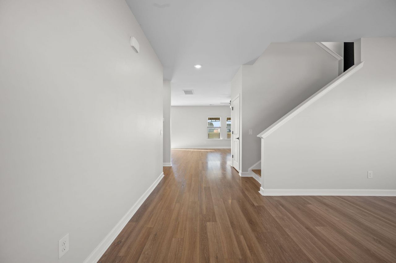 417 Carrara Drive Photo 11