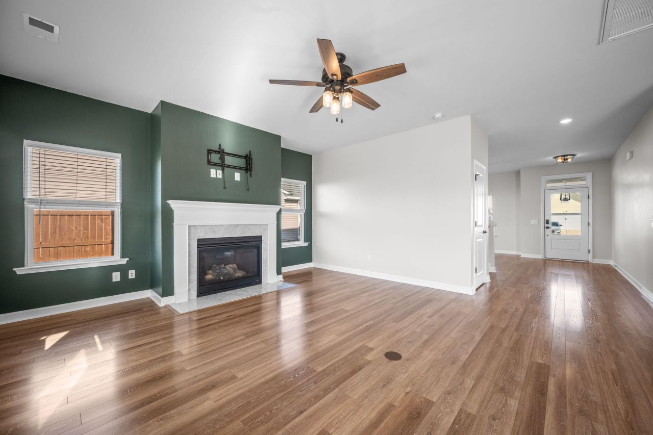 417 Carrara Drive Photo 23