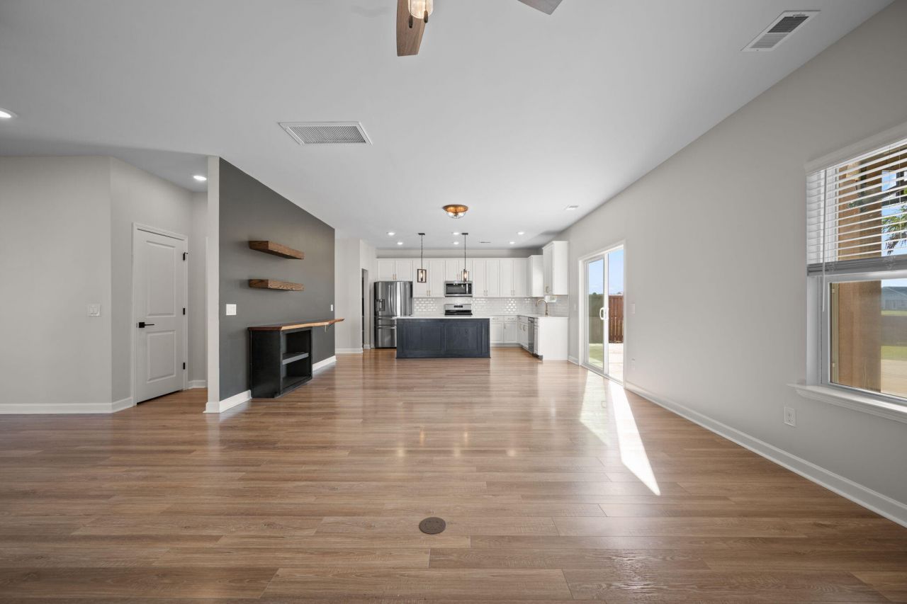 417 Carrara Drive Photo 24