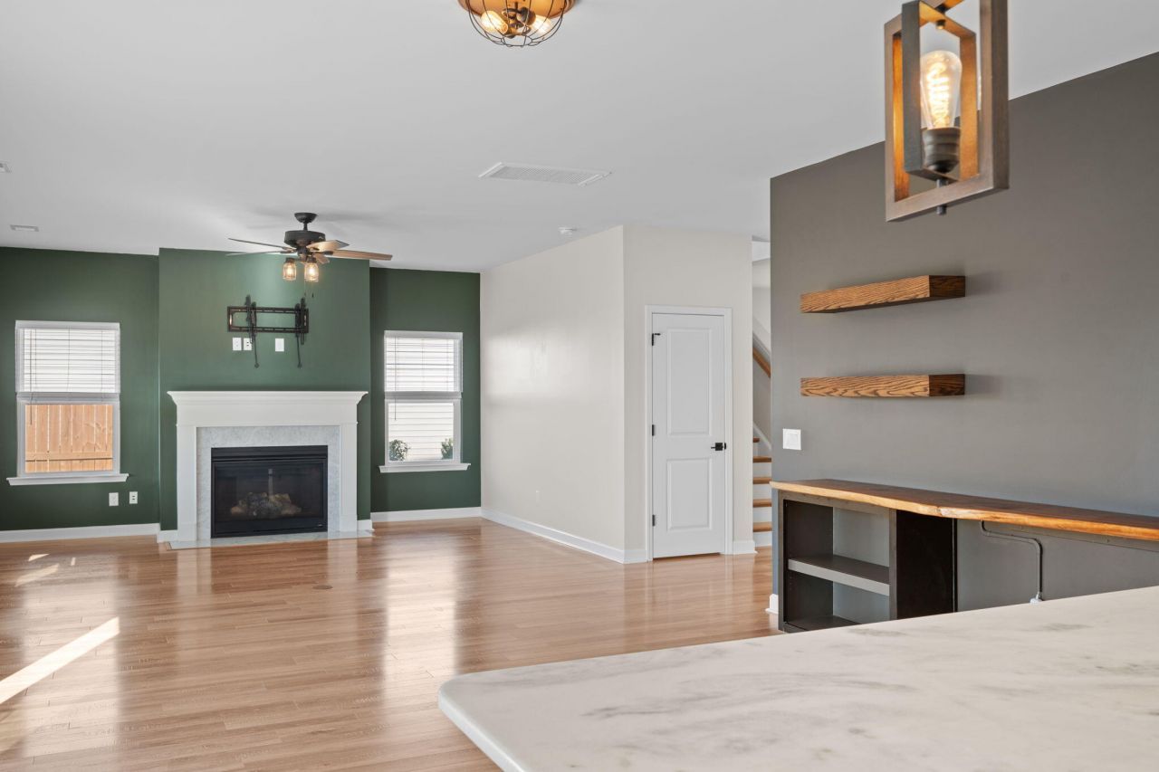 417 Carrara Drive Photo 32