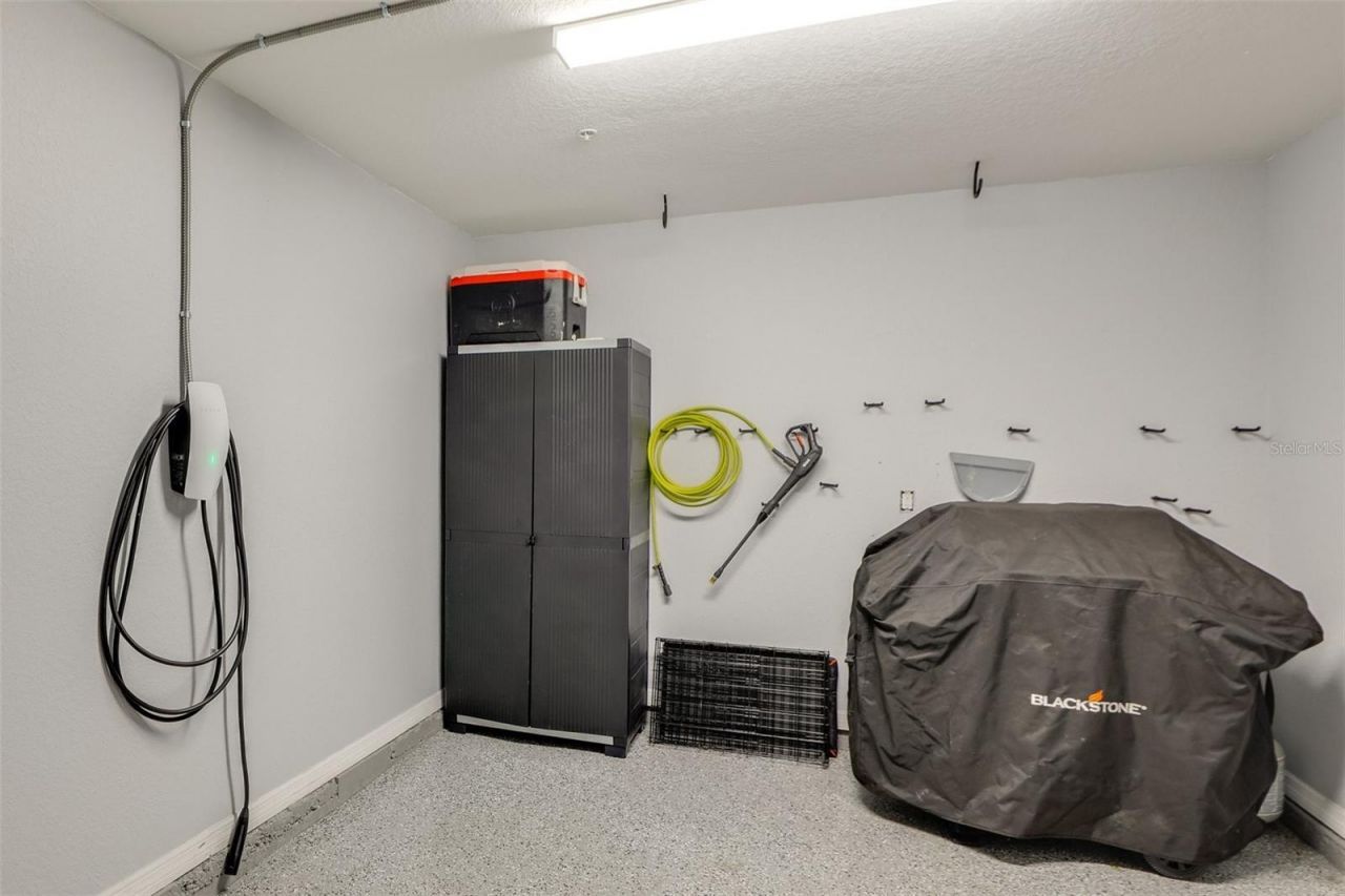 2441 6th Avenue Drive E, Bradenton, FL 34208 Photo