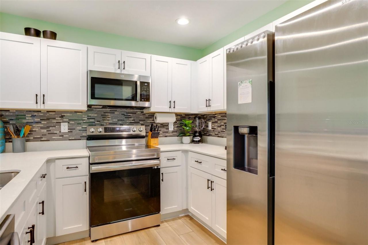 2441 6th Avenue Drive E, Bradenton, FL 34208 Photo