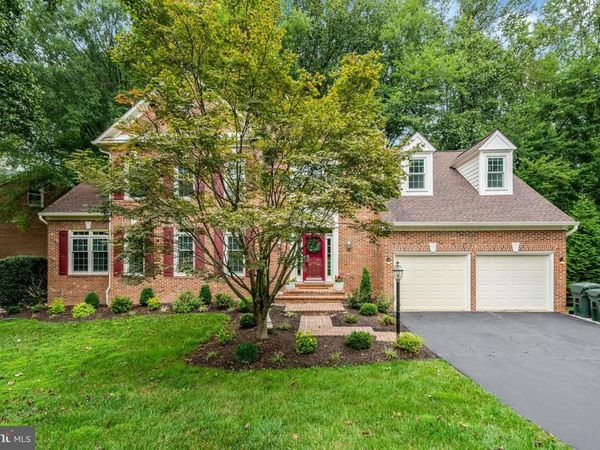 11181 LONGWOOD GROVE DRIVE, RESTON, VA 20194