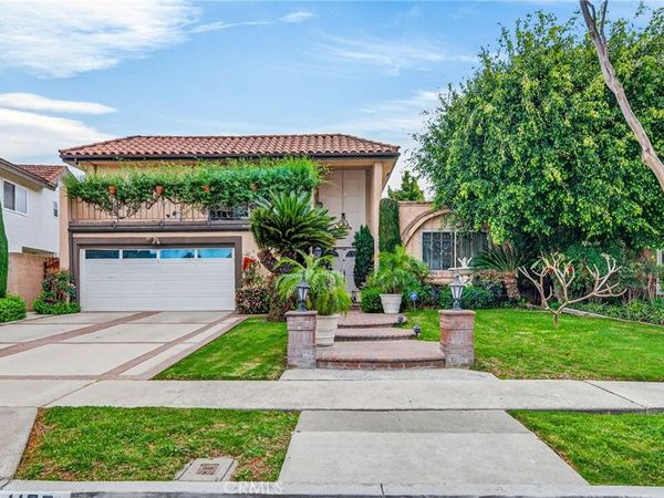 1100 Tulare, Costa Mesa, CA 92626