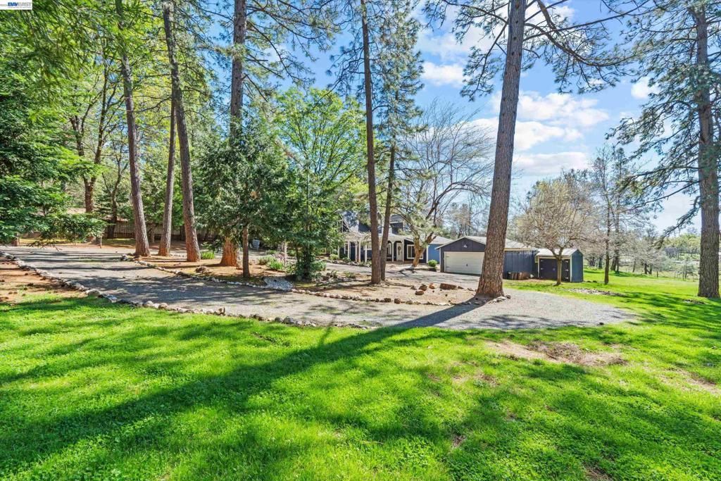 20140 Redwood Dr, Foresthill, CA 95631 Main Photo
