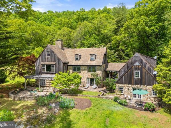 4392 CARRINGTON ROAD , MARKHAM, VA 22643