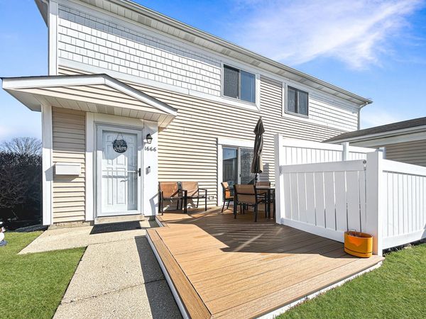 1666 Cornell Drive , Hoffman Estates, IL 60169