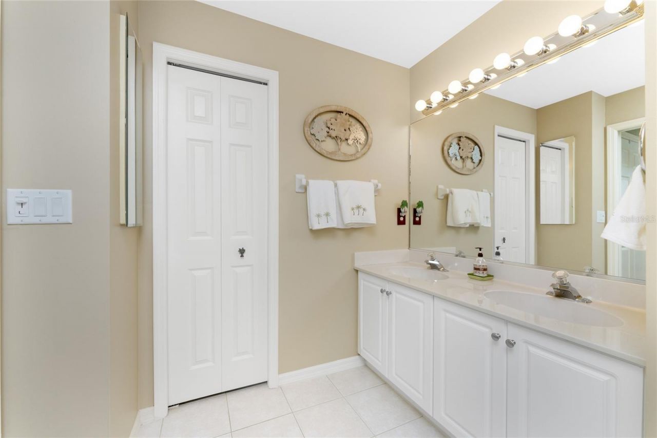 2002 Bal Harbor Boulevard, Unit 1311, Punta Gorda, FL 33950 Photo