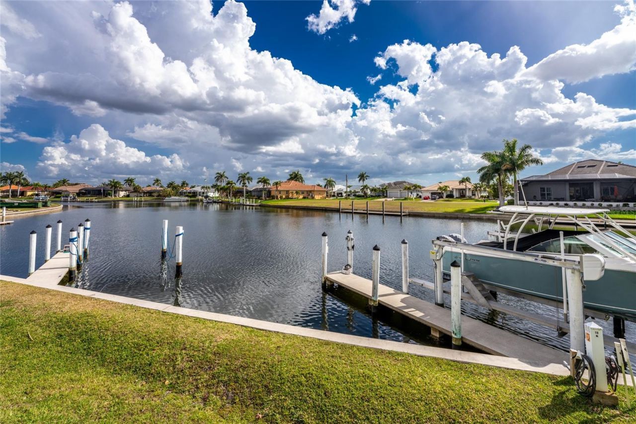 2002 Bal Harbor Boulevard, Unit 1311, Punta Gorda, FL 33950 Photo