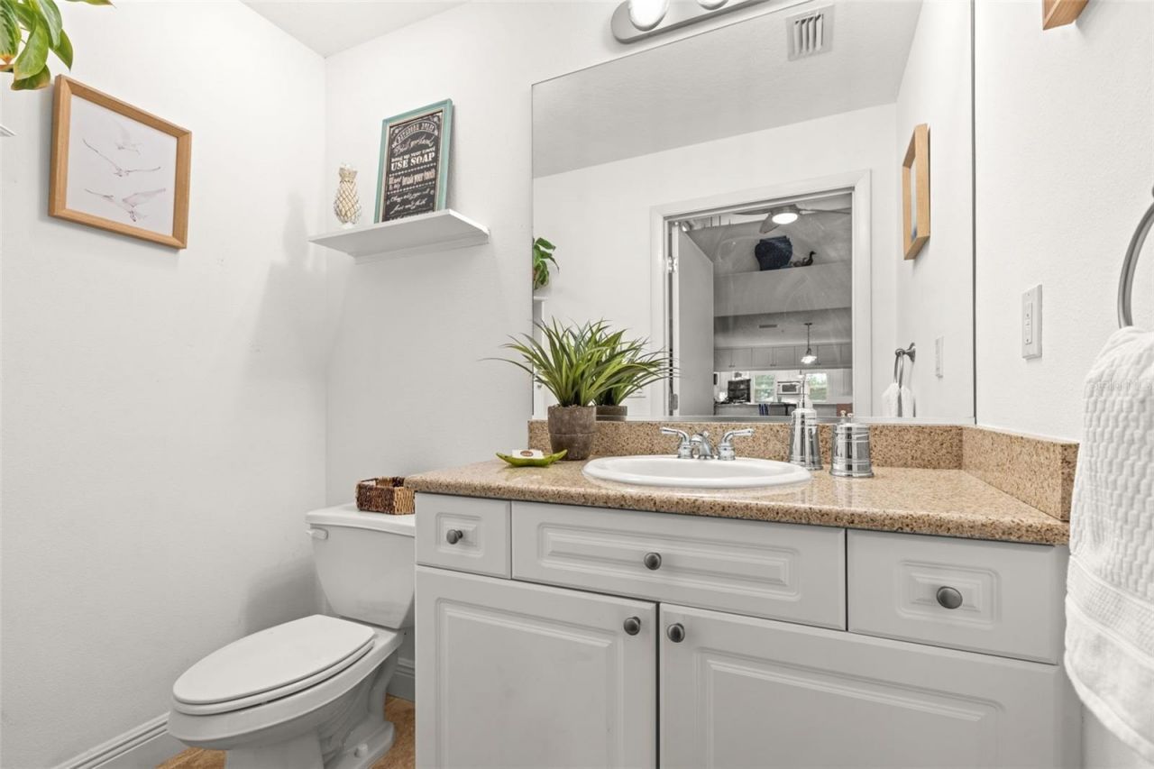 1902 Arrowhead Drive Ne, Saint Petersburg, FL 33703 Photo