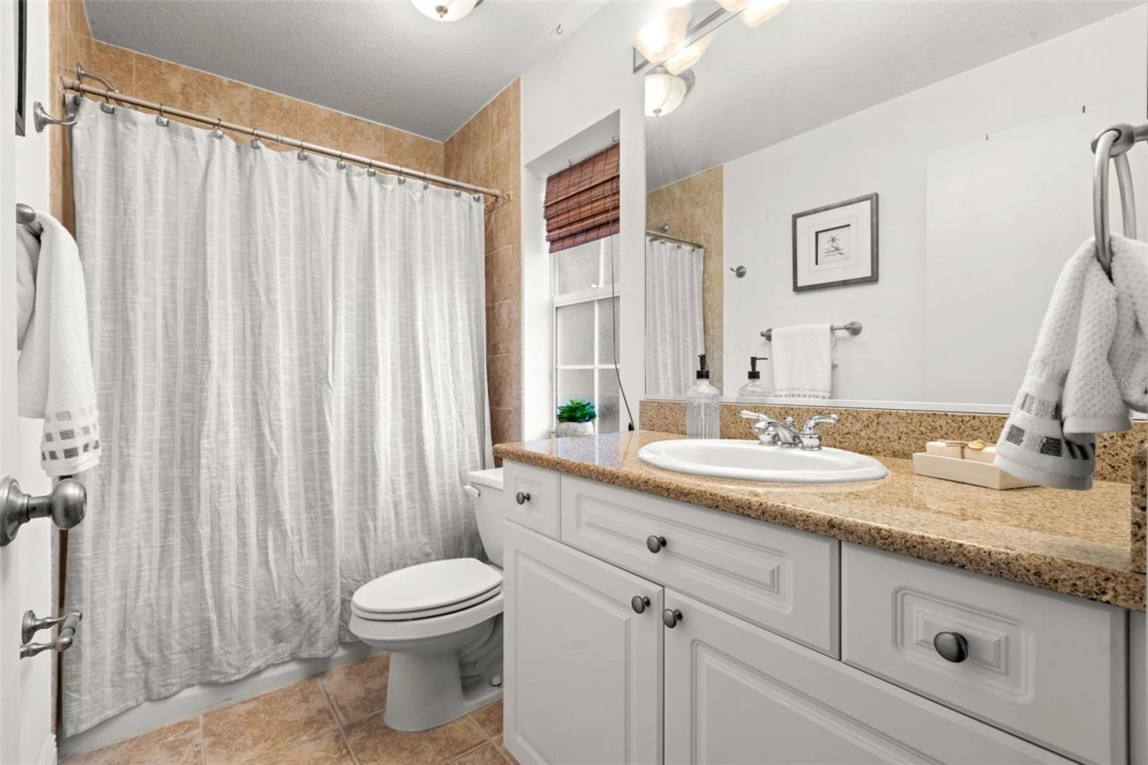 1902 Arrowhead Drive Ne, Saint Petersburg, FL 33703 Photo