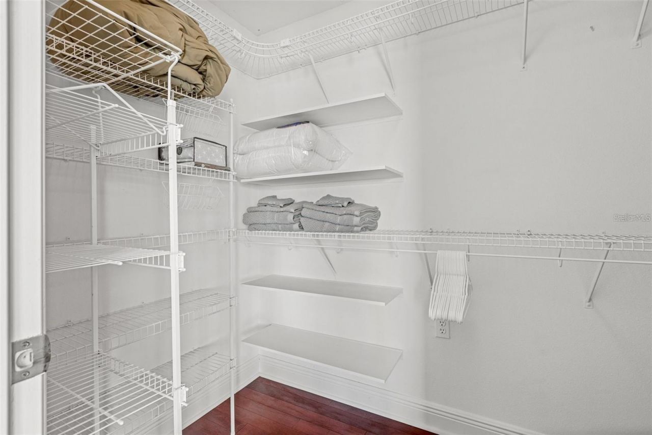 1902 Arrowhead Drive Ne, Saint Petersburg, FL 33703 Photo