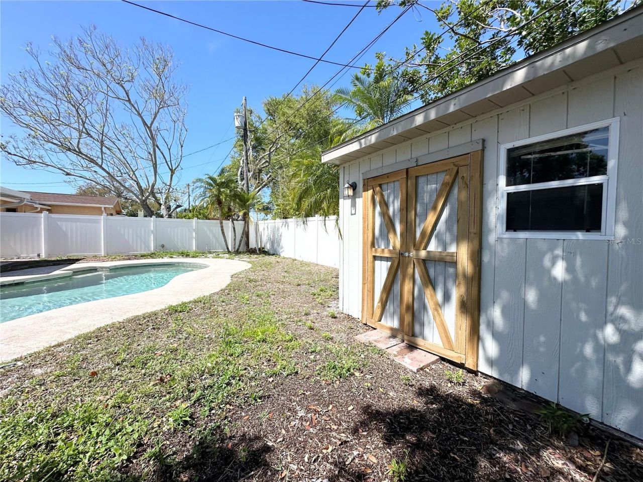 5519 17th Avenue N, Saint Petersburg, FL 33710 Photo