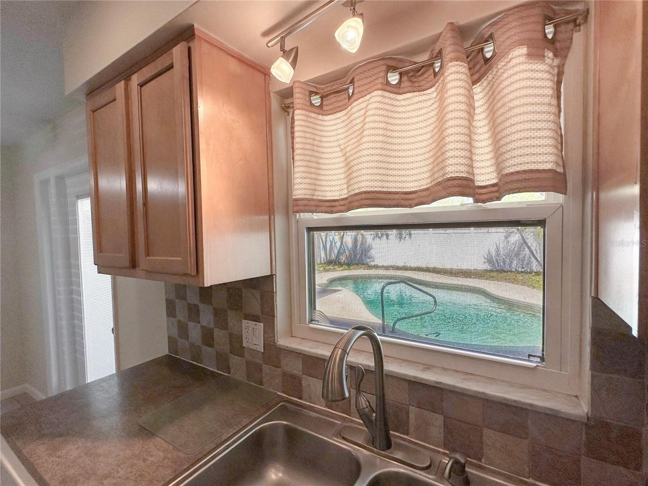 5519 17th Avenue N, Saint Petersburg, FL 33710 Photo