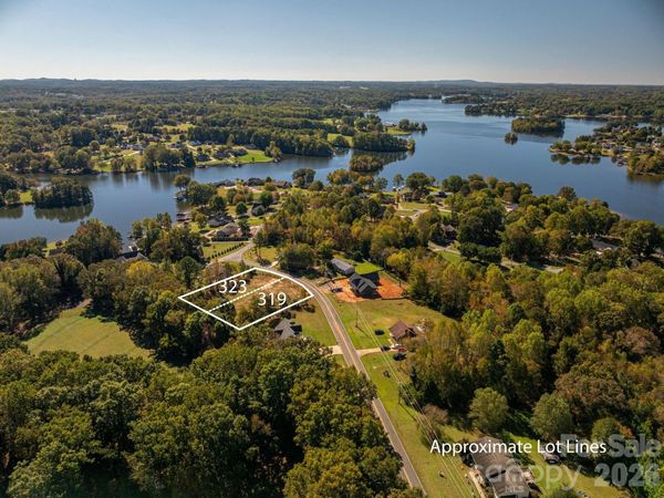 000 Harbor View Drive, Cherryville, NC 28021