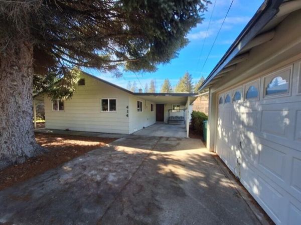 414 N Baker Avenue, Chiloquin, OR 97624
