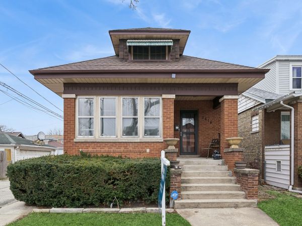 3614 N Lotus Avenue, Chicago, IL 60641