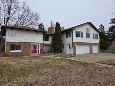 2100 Wentworth Avenue, South Saint Paul, MN 55075