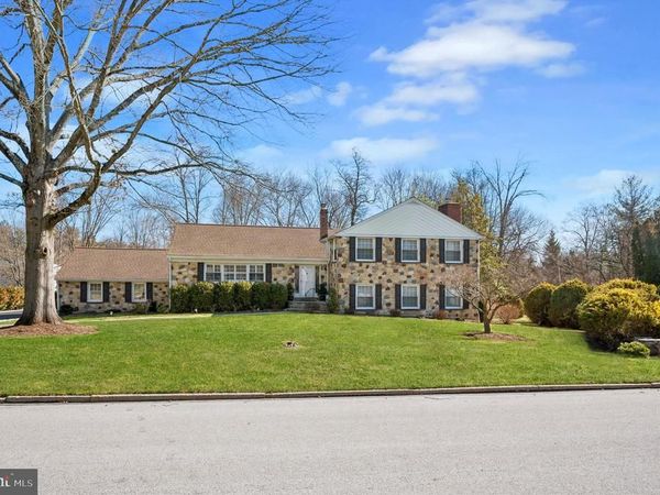 1721 SHERWOOD CIRCLE, VILLANOVA, PA 19085